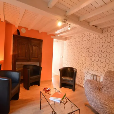In Ardennes With Heated Pool, Cleaning Included Ferienhaus