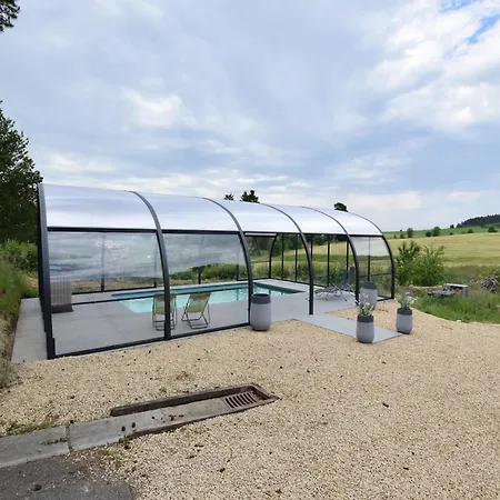 In Ardennes With Heated Pool, Cleaning Included Ferienhaus *